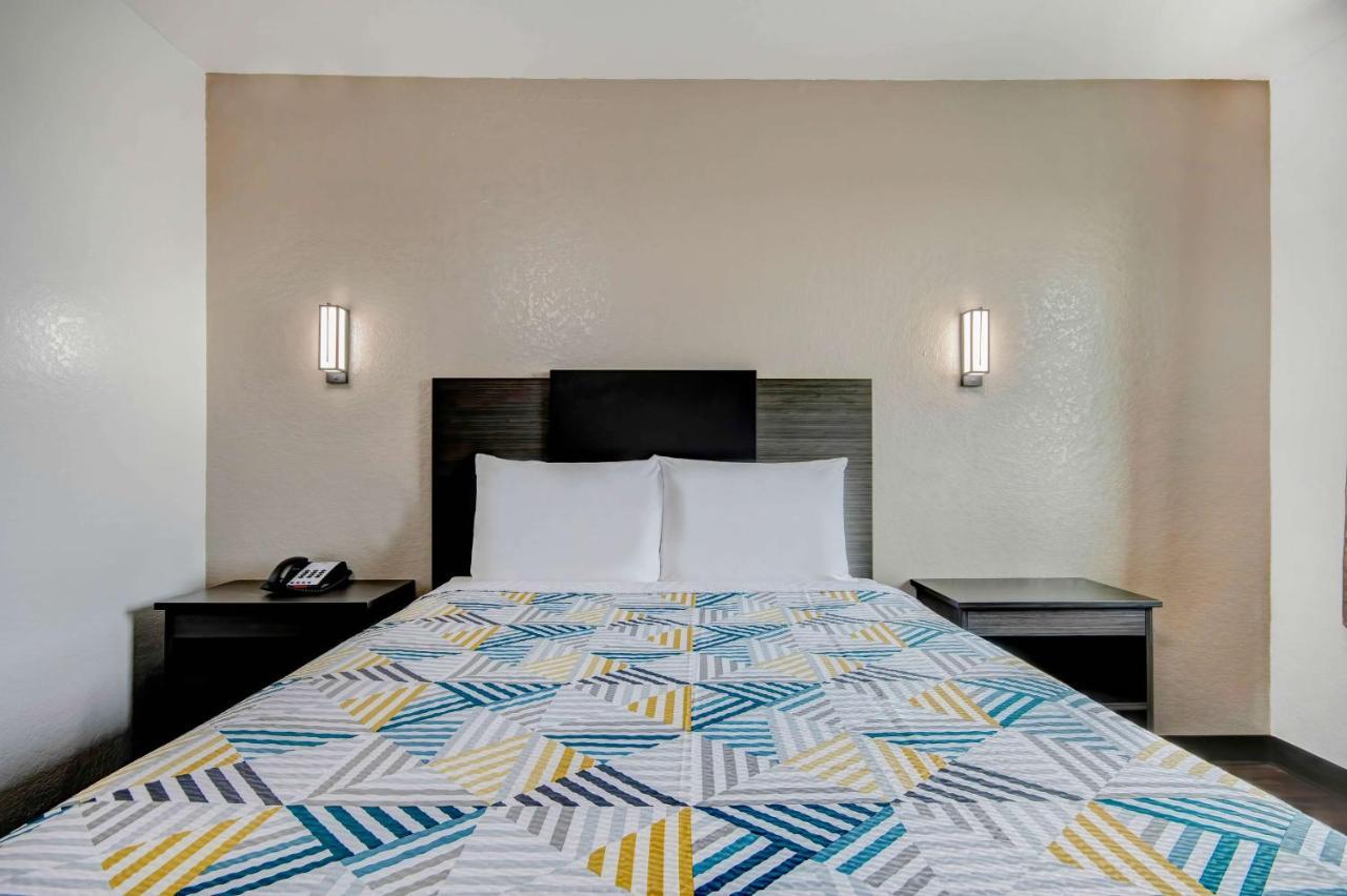 Motel 6-San Antonio, Tx - Sea World North المظهر الخارجي الصورة