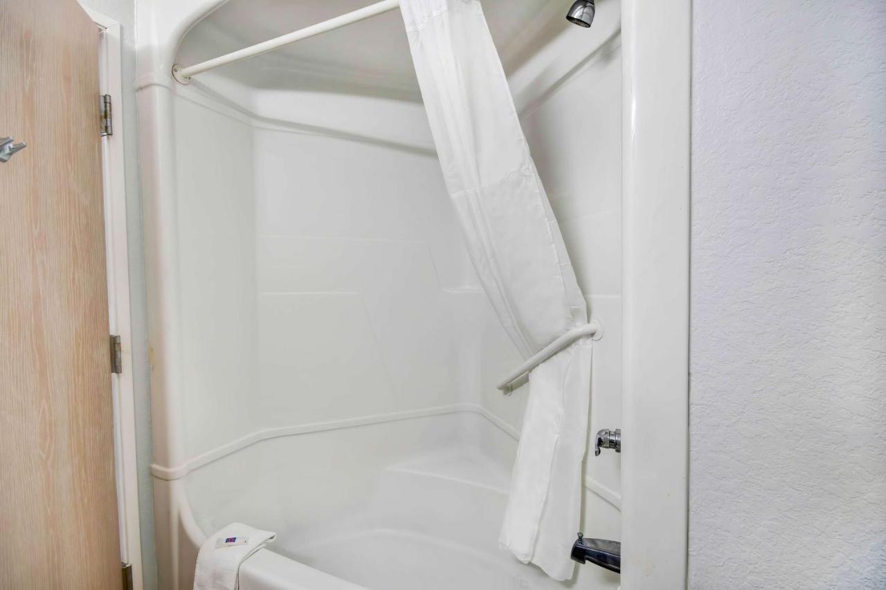 Motel 6-San Antonio, Tx - Sea World North المظهر الخارجي الصورة