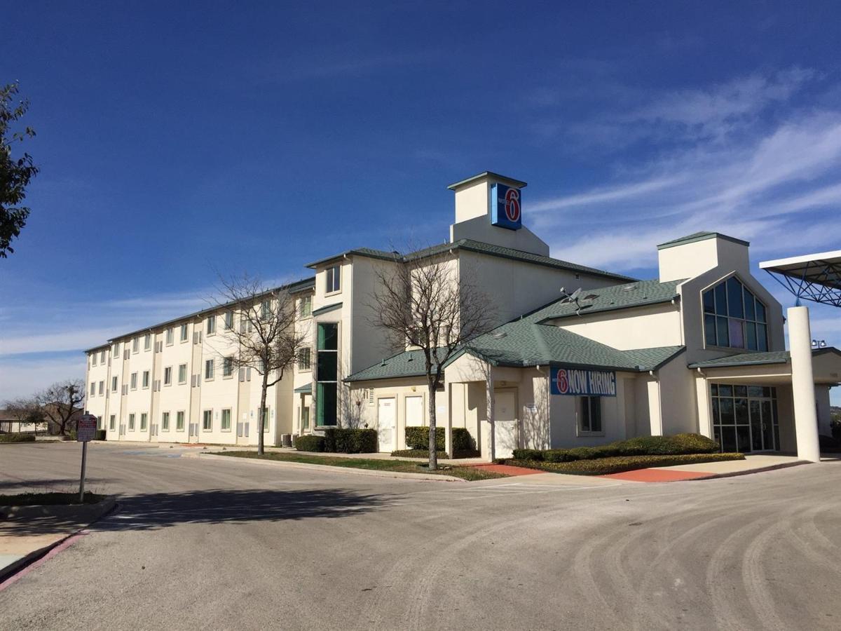 Motel 6-San Antonio, Tx - Sea World North المظهر الخارجي الصورة